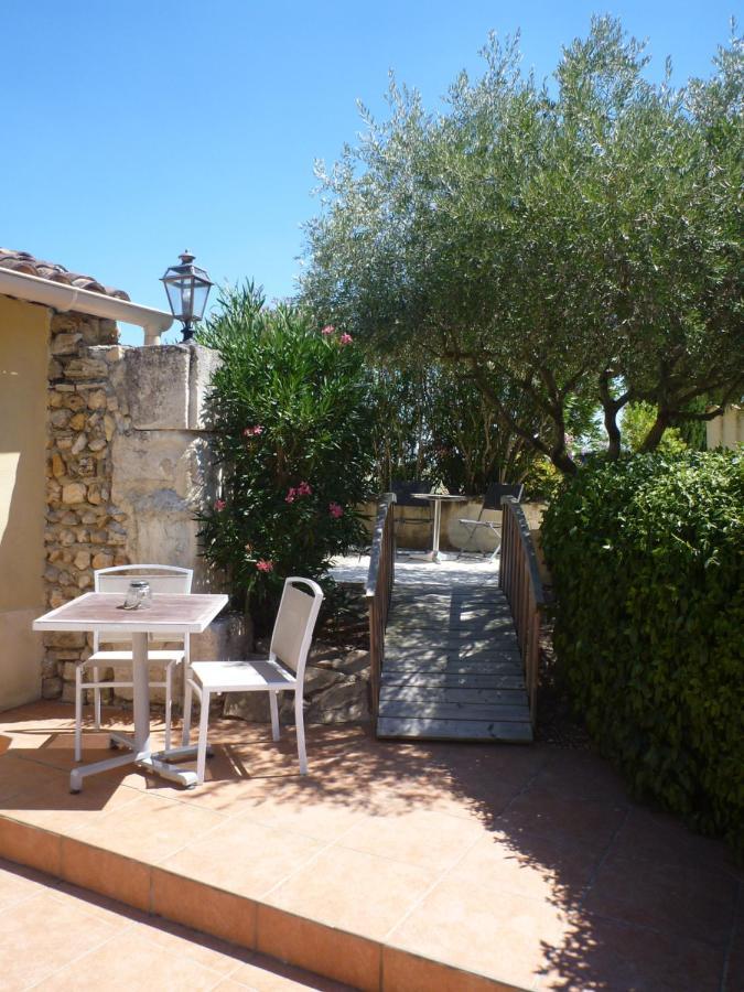 Logis Hotel La Bastide Saint Bach Suze la Rousse Bagian luar foto