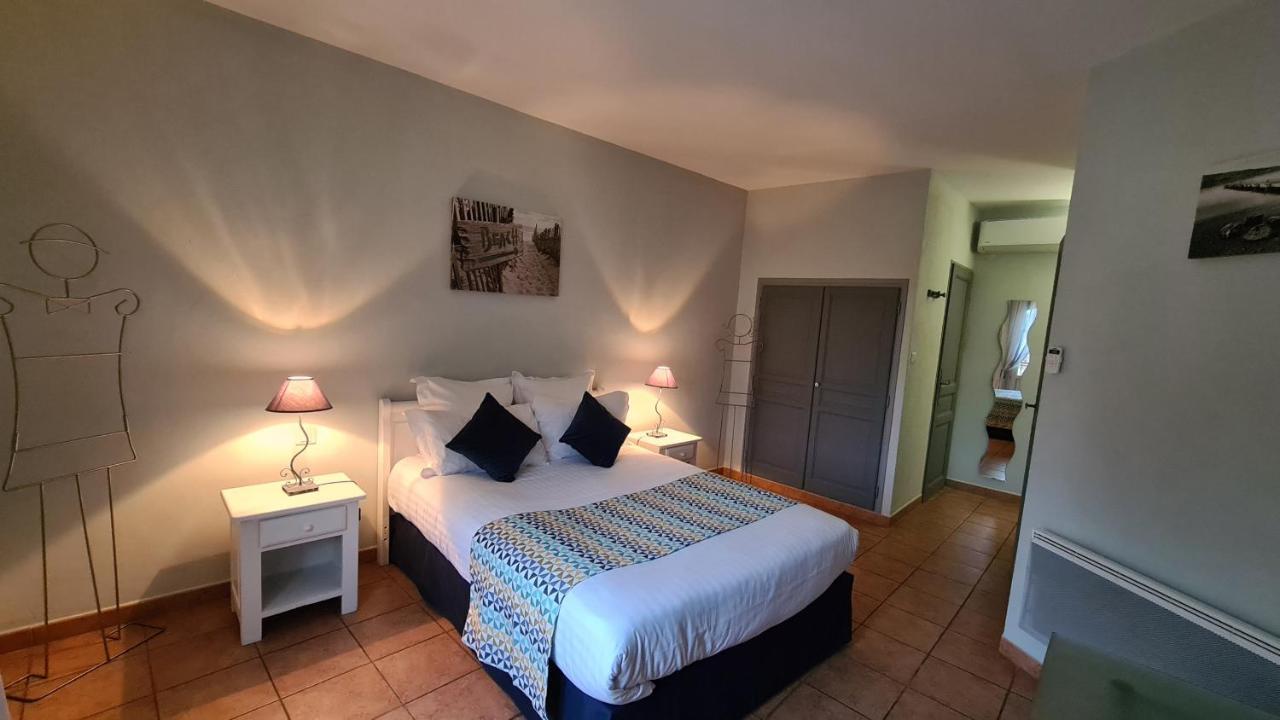 Logis Hotel La Bastide Saint Bach Suze la Rousse Bagian luar foto