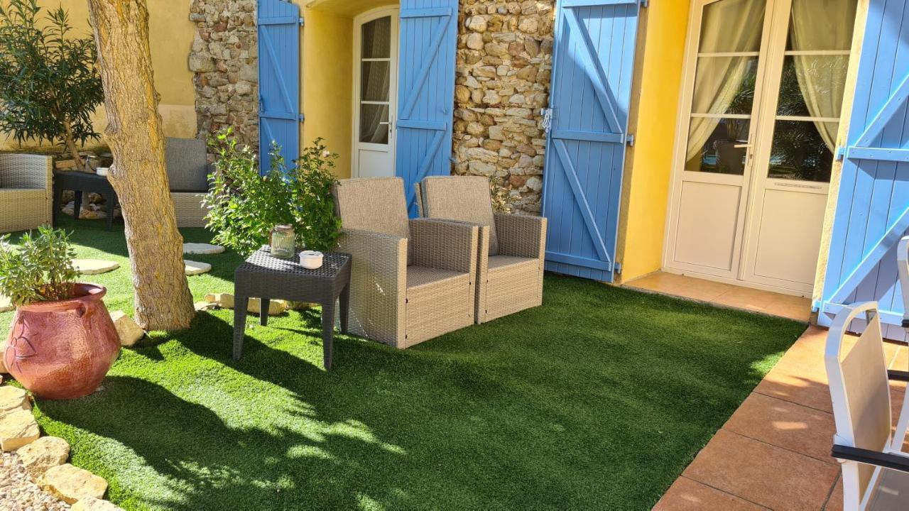 Logis Hotel La Bastide Saint Bach Suze la Rousse Bagian luar foto